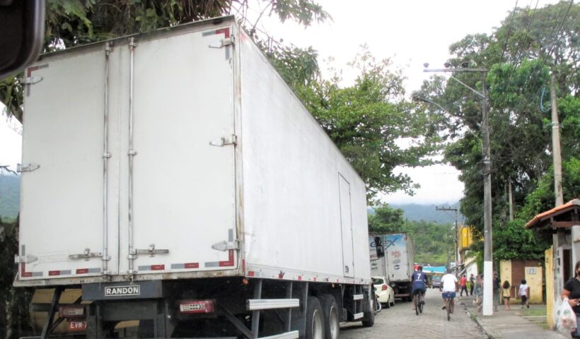 Ilhabela restringe circulação de caminhões no Carnaval. Foto: PMI