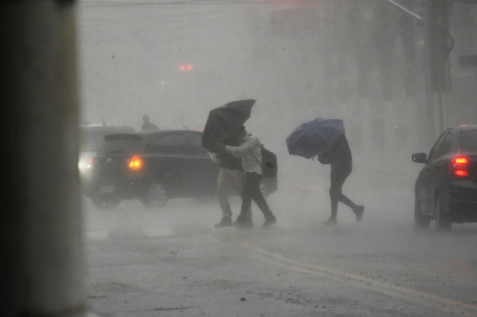 Alerta para chuva forte nos próximos dias no Litoral Norte. Foto: divulgação