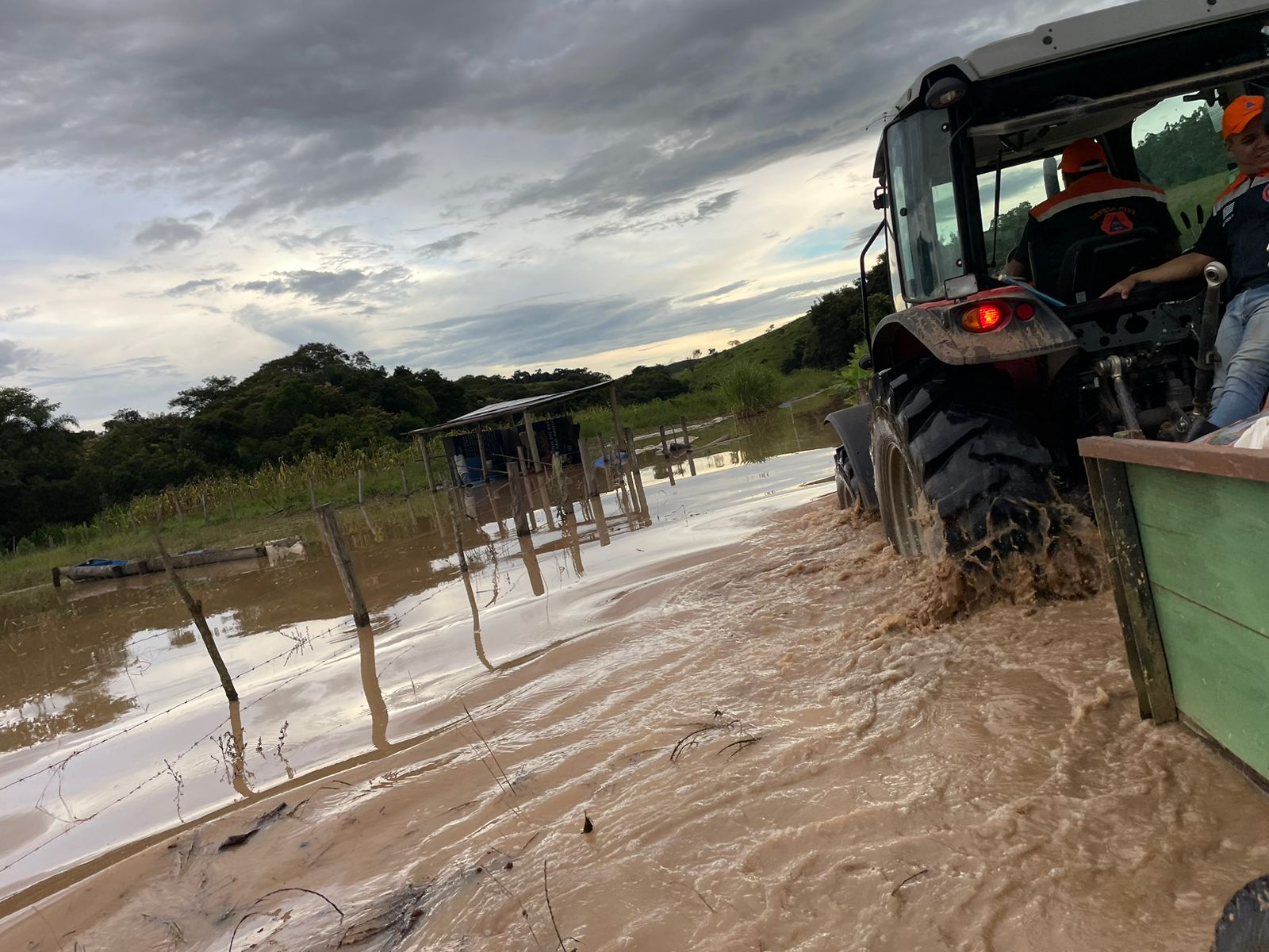 Atendimento ao bairro Vermelho, em Lagoinha