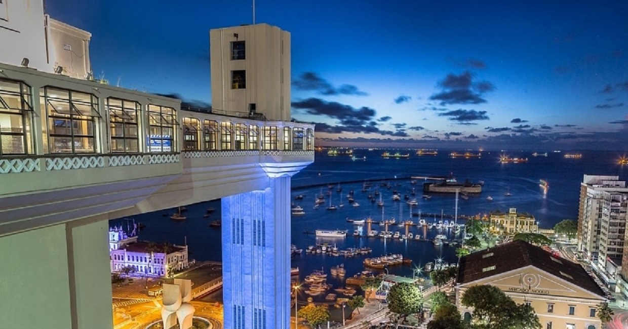 cartao-postal--salvador-elevador-lacerda. Salvador é o novo destino do aeroporto de São José dos Campos em julho