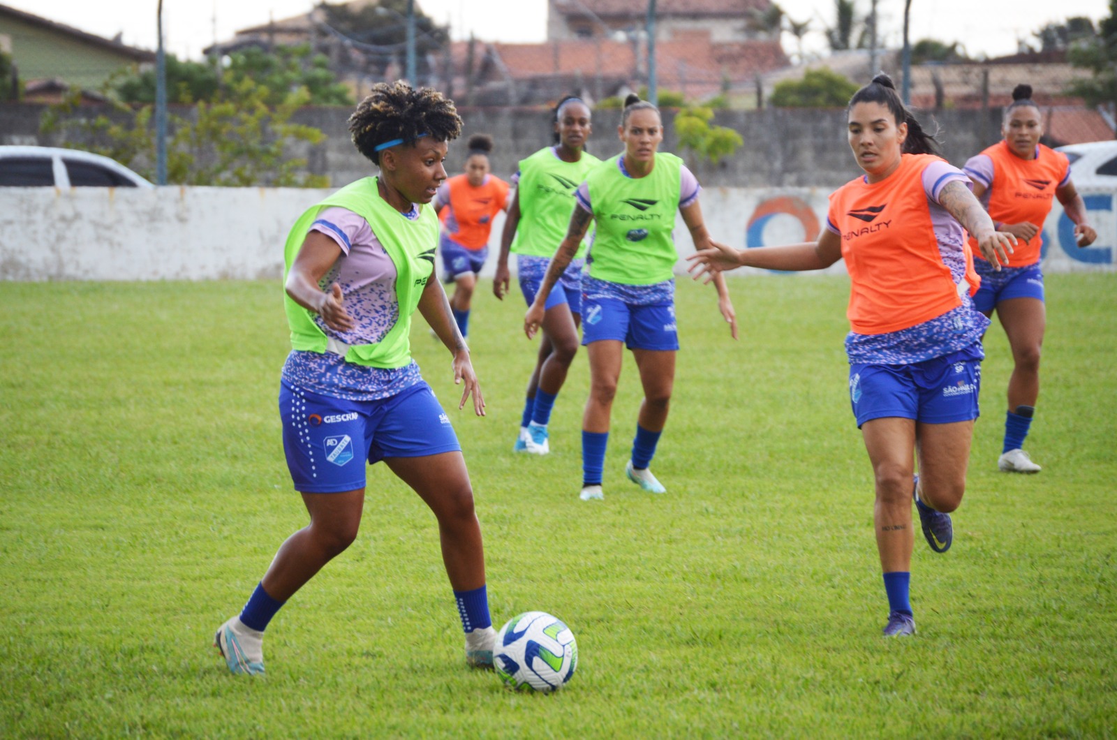Treinamento das jogadoras da AD Taubaté