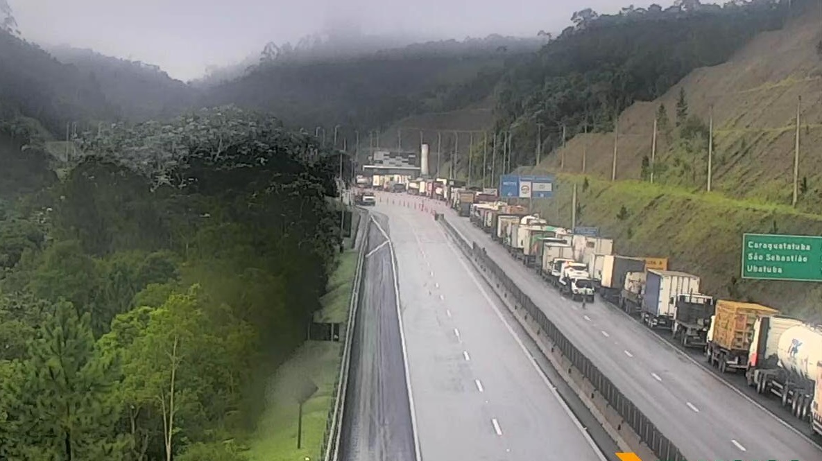 Defesa Civil em Alerta no Litoral Norte; rodovias Tamoios e Owvaldo Cruz seguem com interdições