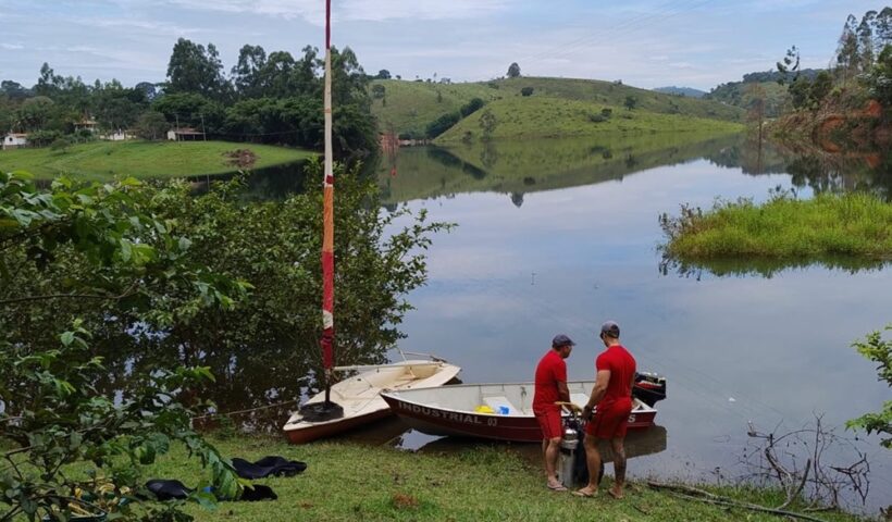 Velejador é eletrocutado e desaparece em represa de Redenção da Serra; bombeiros retomam buscas pelo homem
