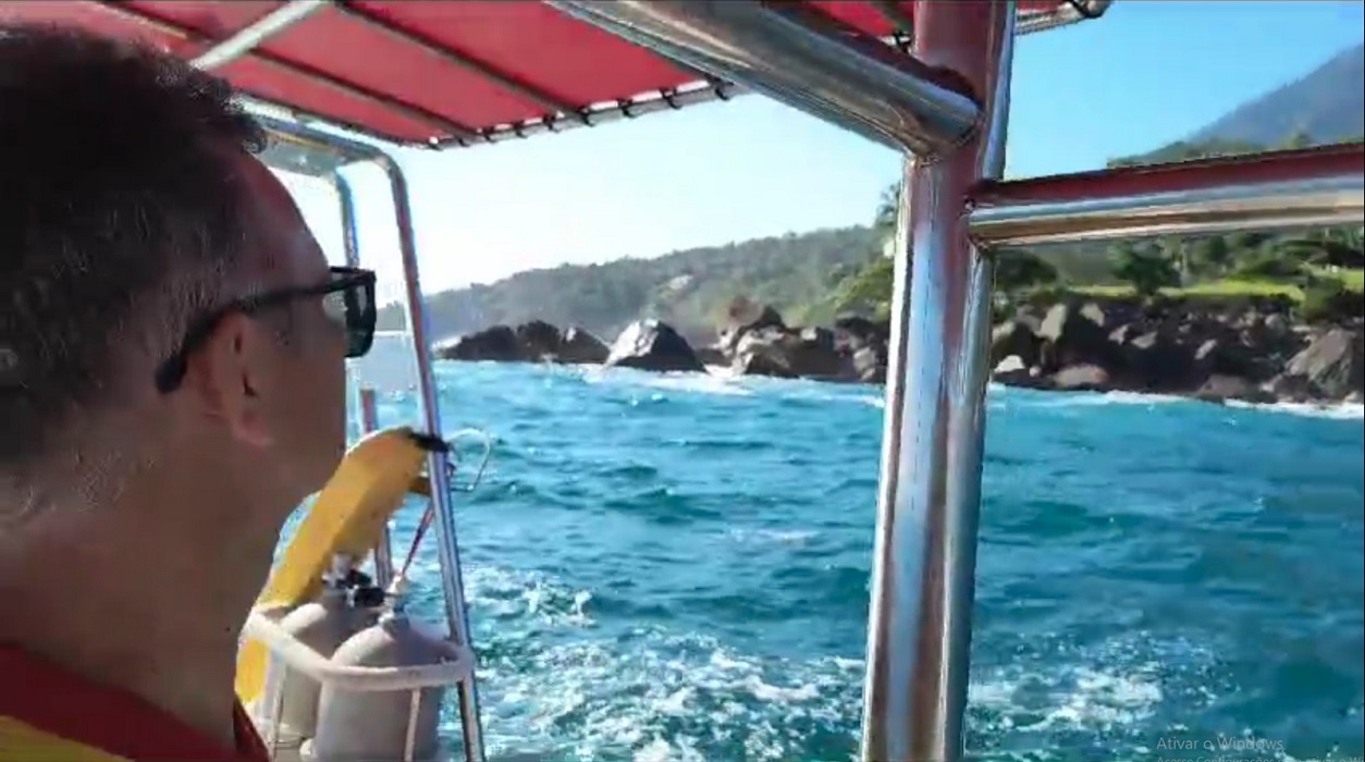 Dois corpos são encontrados em Ilhabela; Bombeiros suspeitam que sejam dos pescadores desaparecidos