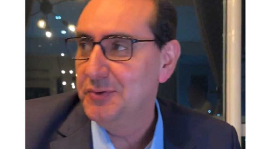 foto de anderson farias; "Chuta o Gato": DEINTER e MP são acionados após suposta fala do prefeito que se defende, "fake news"
