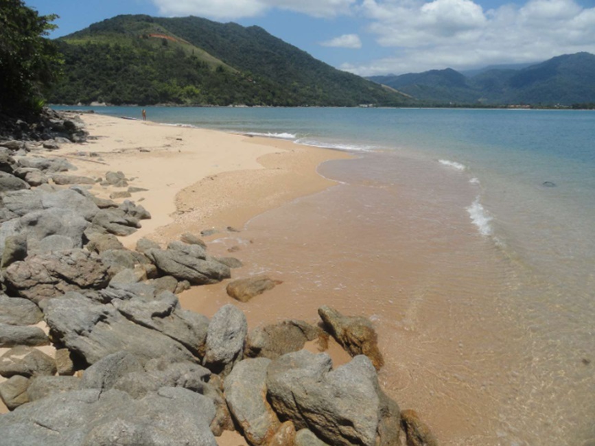 Homem morre afogado na Praia de Maranduba em Ubatuba, SP
