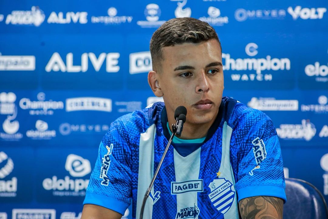 Vinicius Popó está atualmente no CSA-AL