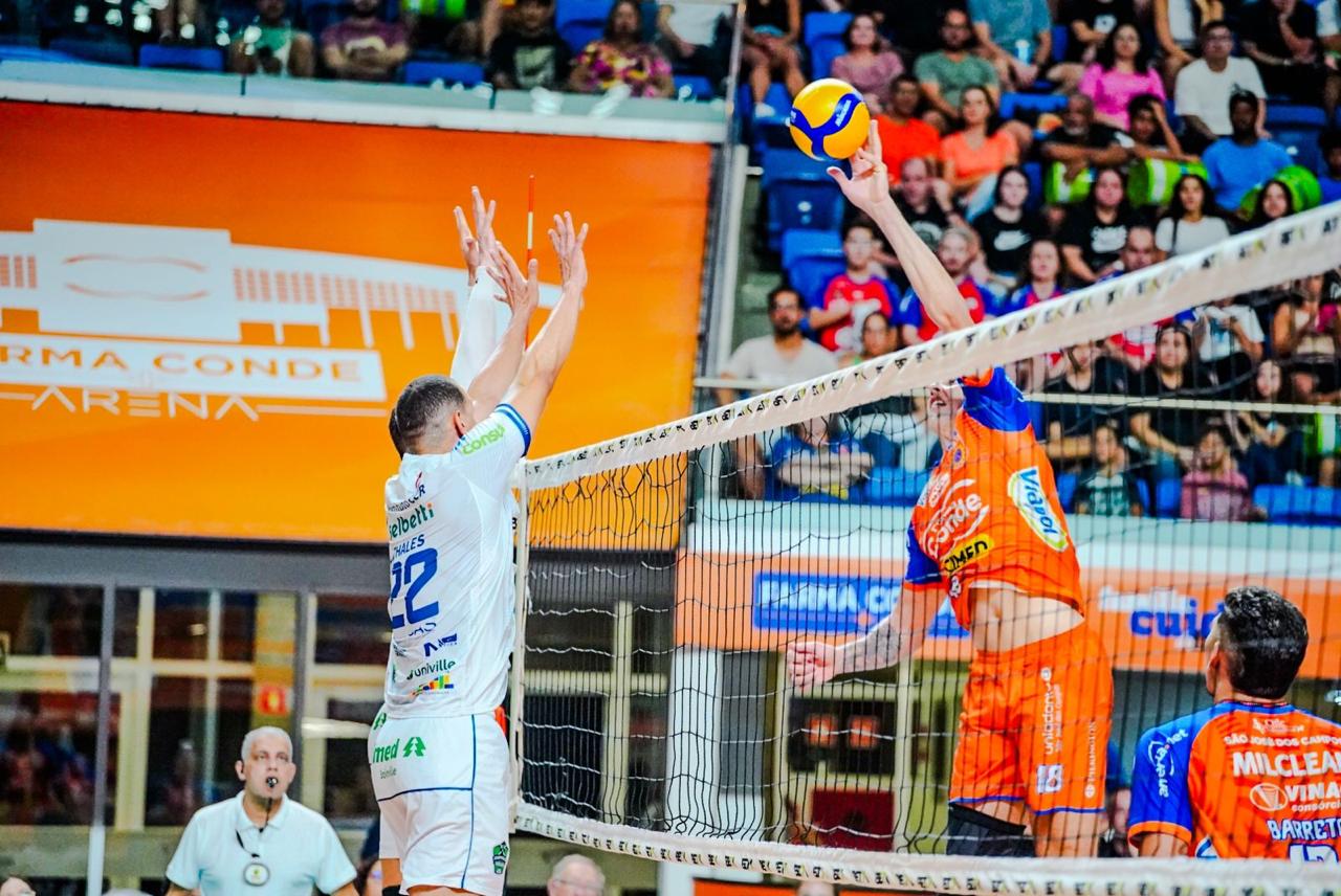 Jogo entre Vôlei São José e Joinville-SC pelo terceiro jogo dos playoffs da Superliga Nacional 2023/2024