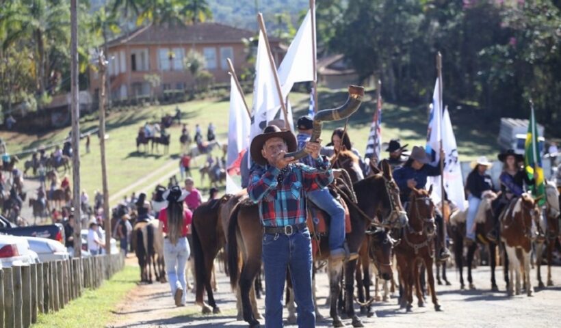 Festa do Tropeiro, em São Francisco Xavier, anuncia programação de 2024