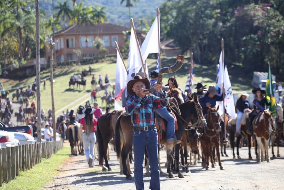 Festa do Tropeiro, em São Francisco Xavier, anuncia programação de 2024