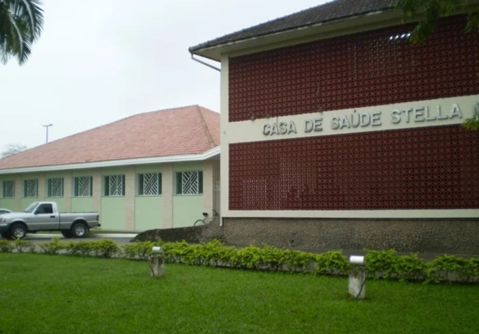 fachada do hospital Stella Maris, em Caraguatatuba. Gestante diagnosticada com Guillain-Barré em Caraguá é transferida de hospital