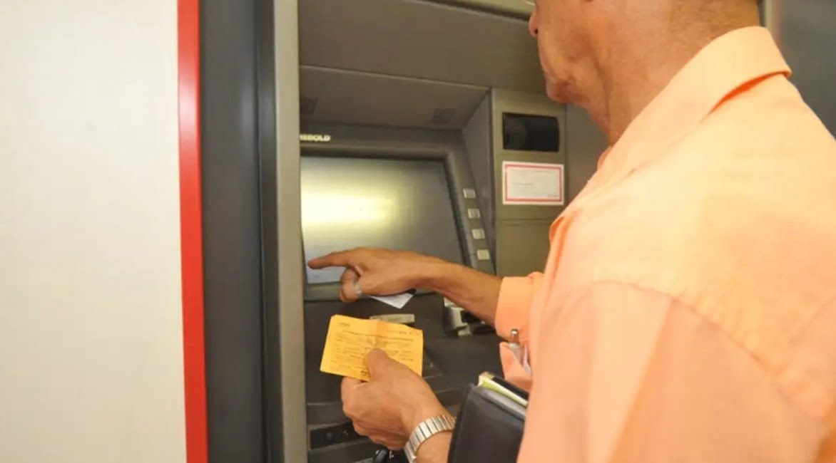 Bancos não terão atendimento presencial ao público nesta quinta-feira (30)