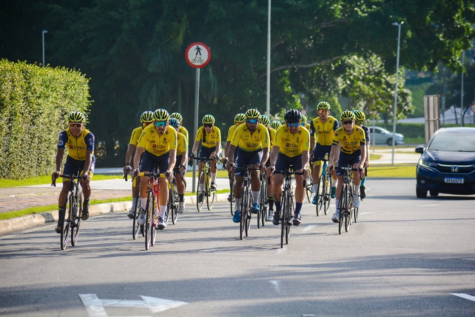 A equipe São José Ciclismo disputa o Campeonato Paulista de Ciclismo de Estrada neste sábado com 25 atletas