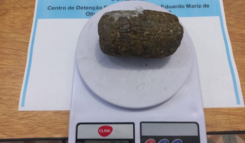Jovem é flagrada levando droga nas partes íntimas no CDP de Caraguá