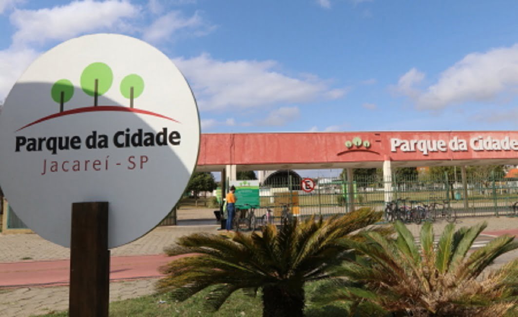 Parque da Cidade de Jacareí recebe drive thru para doação de itens ao RS