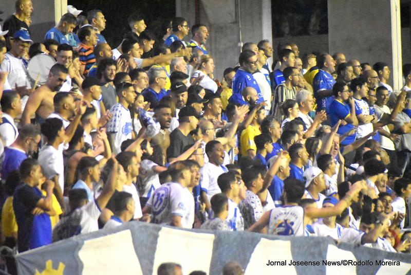 Torcida do São José EC presente no jogo contra a Inter de Limeira