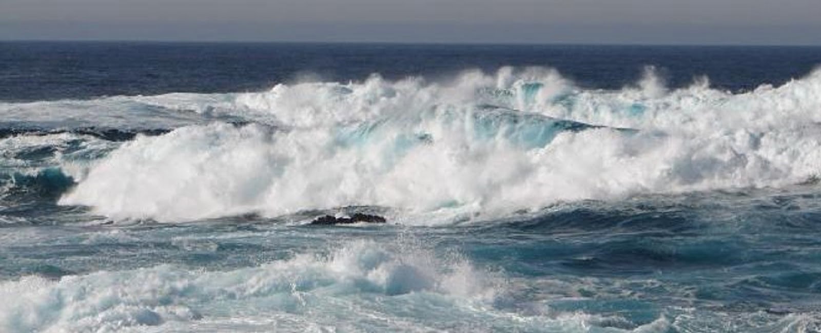Alerta para ondas de 3 metros no litoral norte é prorrogado