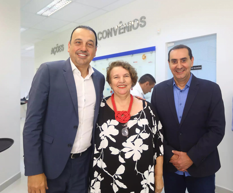 Aconvap recebe Felício para apresentação de novos projetos na RMVALE