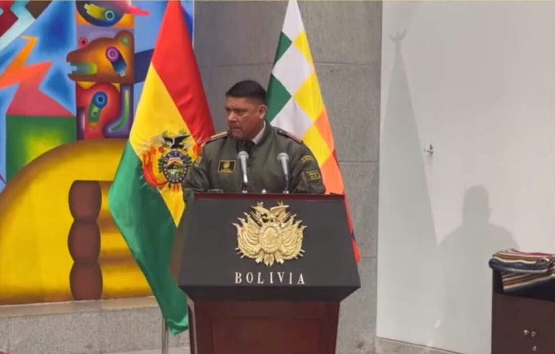 Bolívia denuncia tentativa de Golpe Militar. Presidente da Bolívia, Luis Alberto Arce
