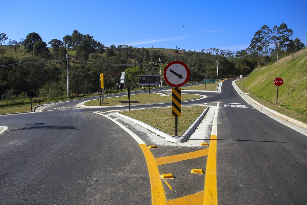 pavimentação da PIN-040