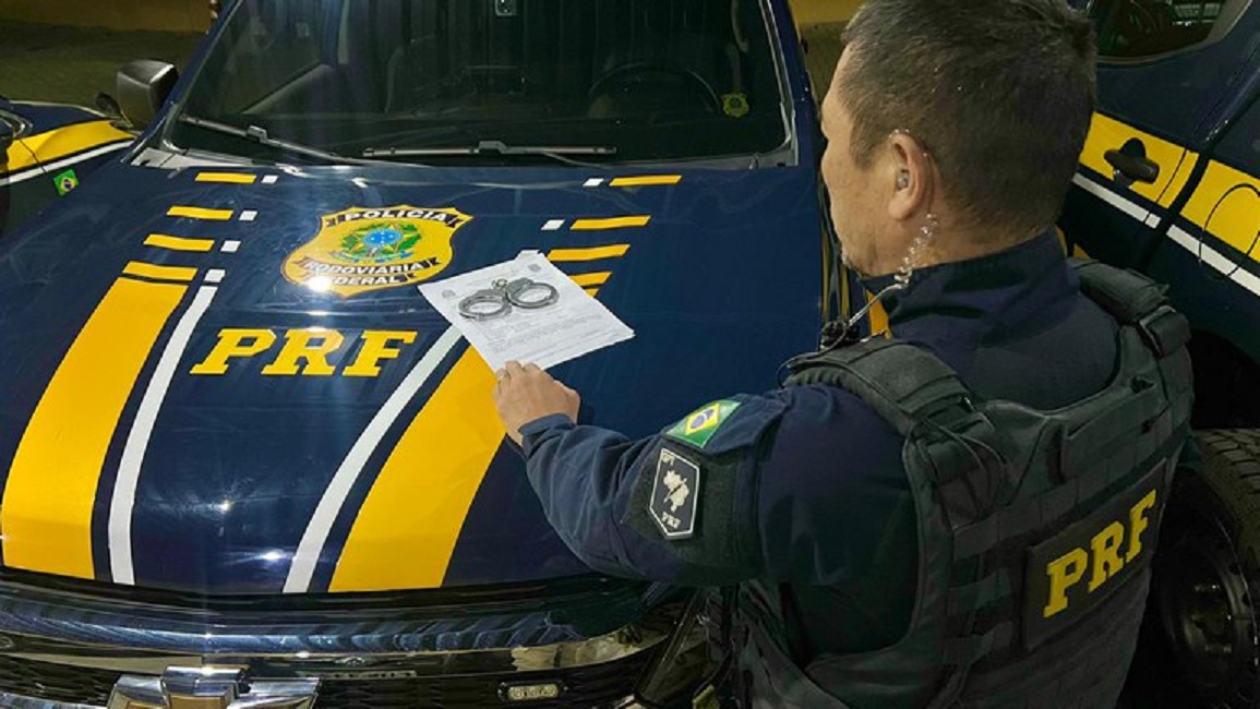 Homem procurado por latrocínio desde 2018 é preso na Dutra, em Jacareí