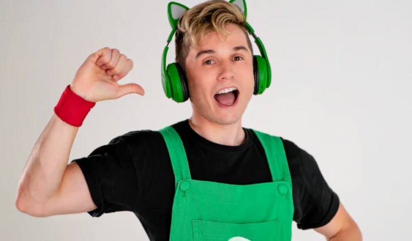 Shopping de SJC barra atração de youtuber acusado de apologia ao nazismo