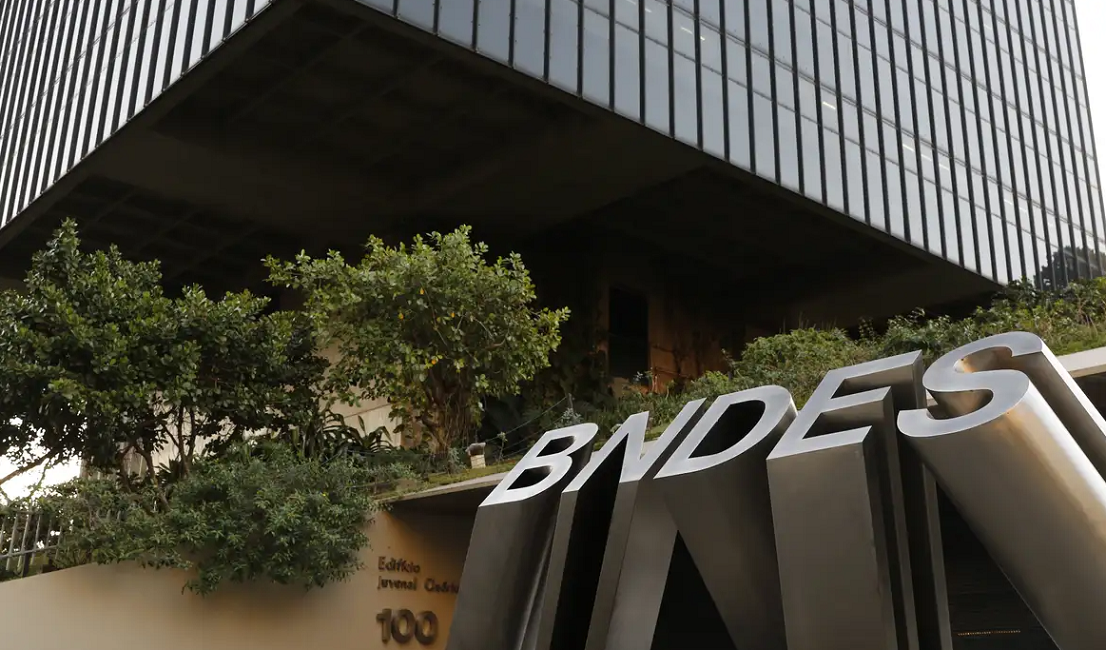 Concurso do BNDES tem salário de R$ 20,9 mil; veja como se inscrever
