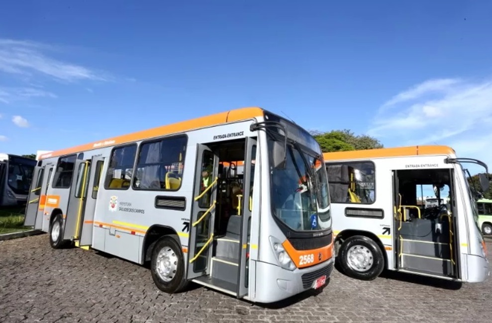 Ônibus vazio. Greve de ônibus é aprovada em Jacareí, Taubaté e São José dos Campos