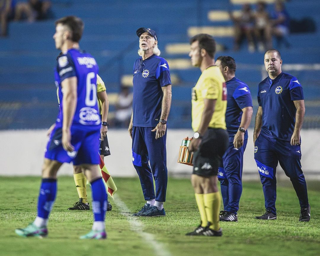Sérgio Guedes assumiu o comando da Águia do Vale na terceira rodada da Série D do Campeonato Brasileiro
