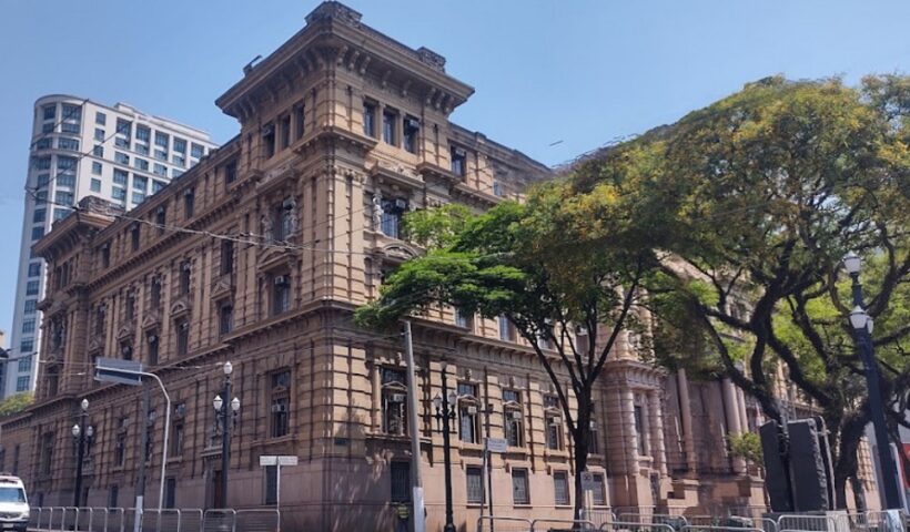 Entenda por que a Justiça inocentou o prefeito de Taubaté em caso de contratação sem licitação