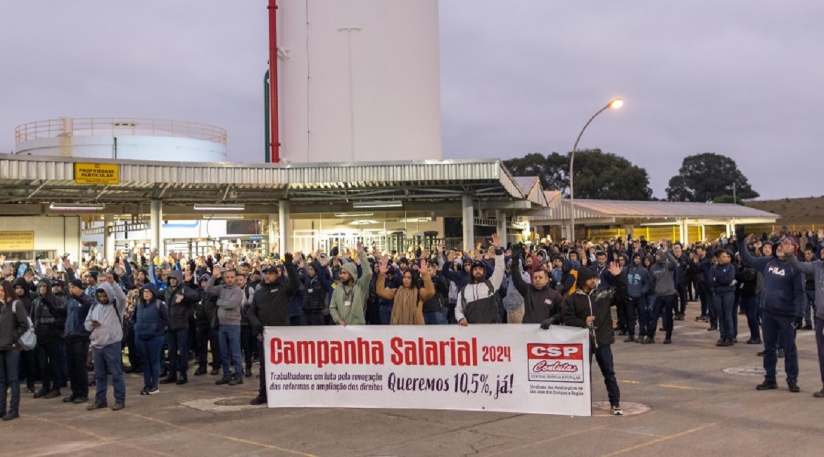 Funcionários da GM aprovam acordo para contratação em São José dos Campos