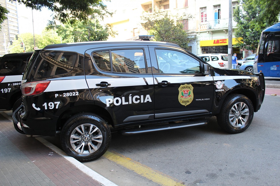 Operação prende 12 envolvidos com o PCC na zona leste de São José