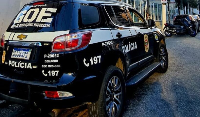 Uma ocorrência registrada na manhã desta quinta-feira (11) mobilizou equipes da Guarda Civil e da Polícia Civil em Ubatuba.