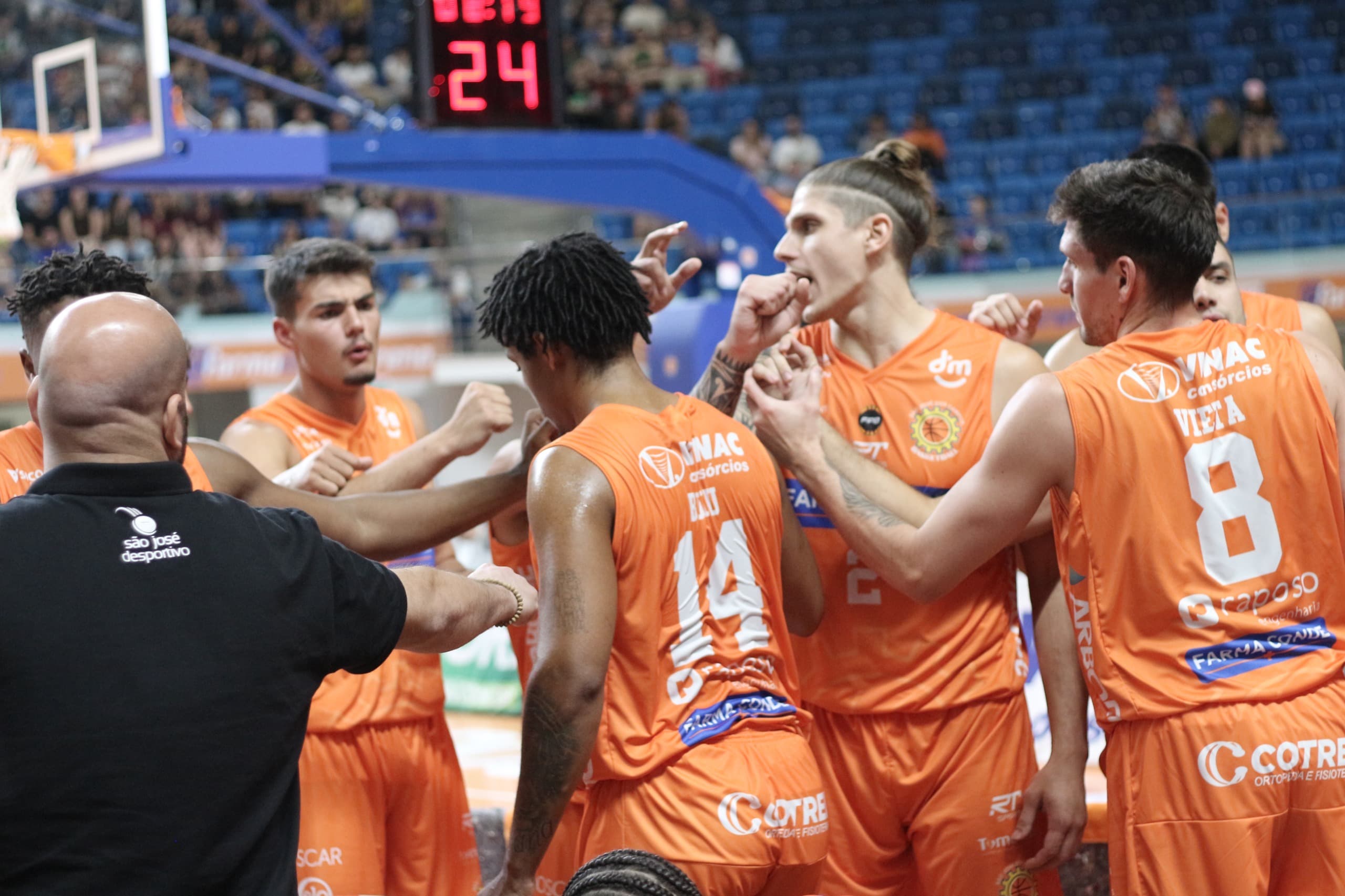 São José Basketball venceu quatro jogos e perdeu quatro no Campeonato Paulista 2024