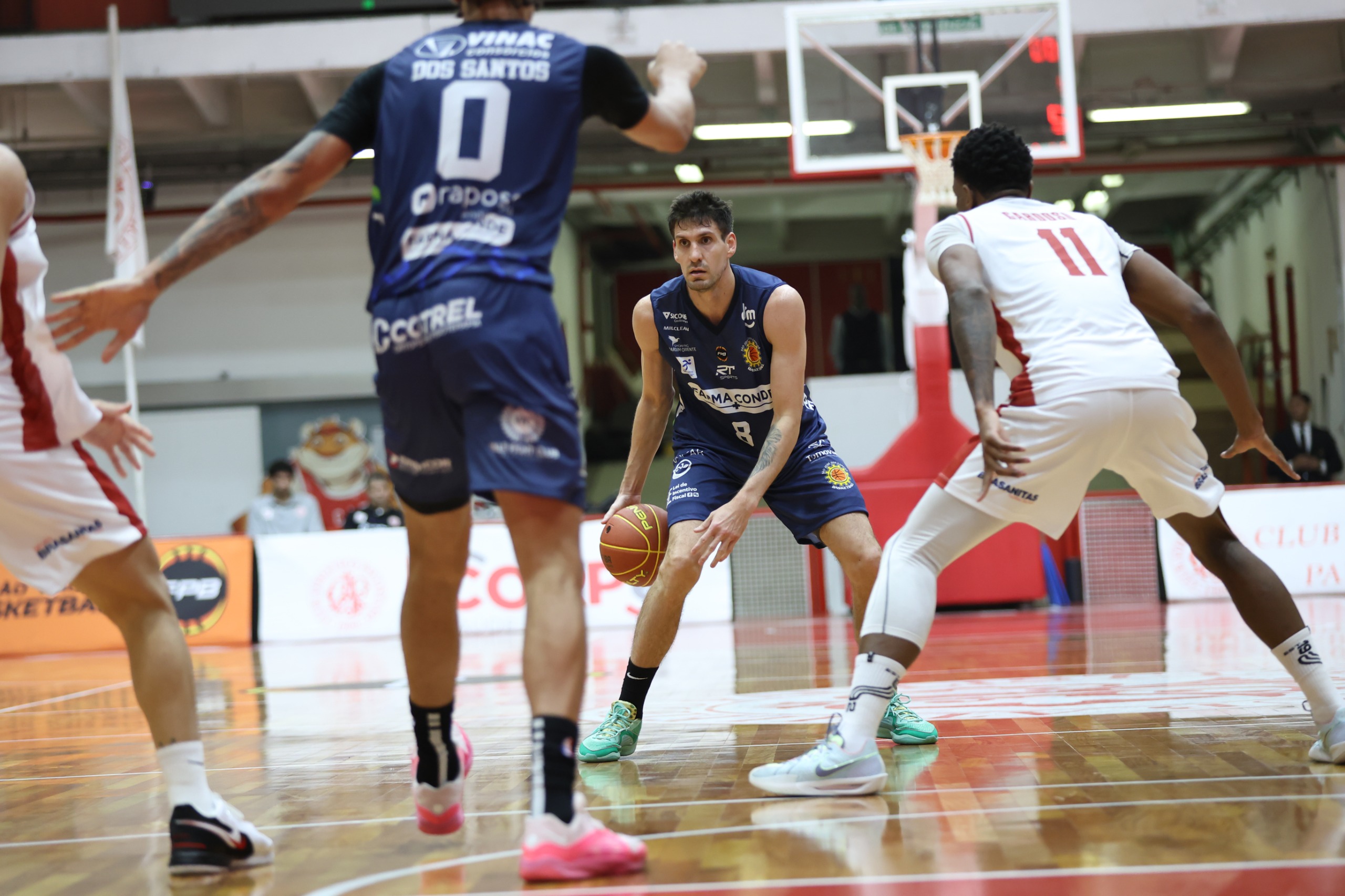 Jogo de estreia do São José Basketball contra o Paulistano no dia 1º de agosto