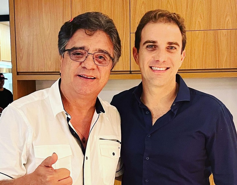 Mateus Silva oficializa candidatura a prefeito de Caraguá após renúncia do pai