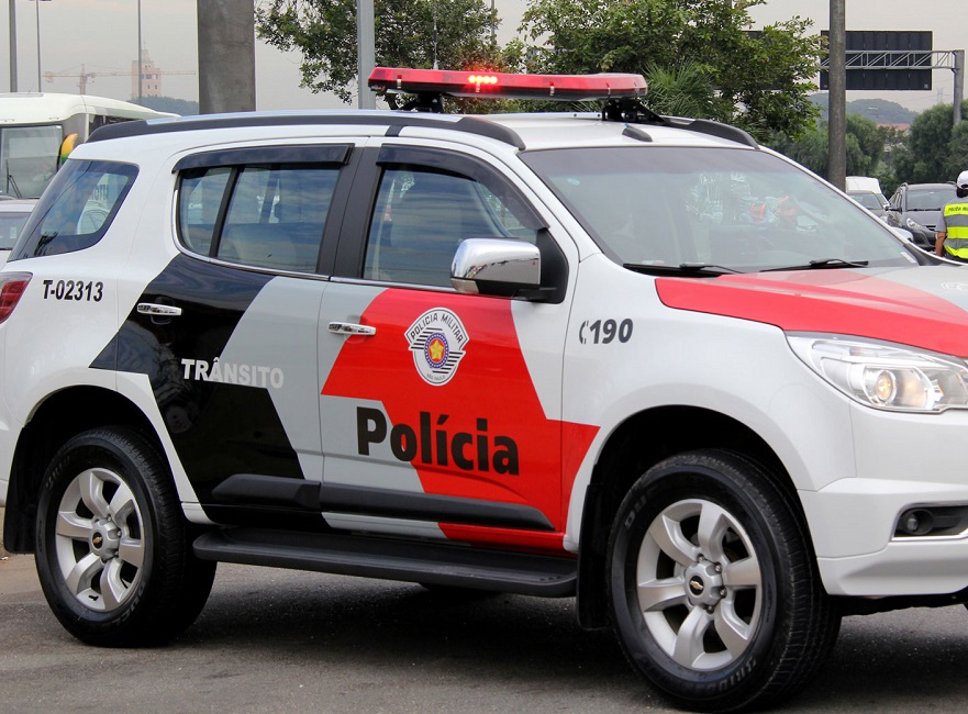 Polícia procura quadrilha que invadiu agência bancária em Caçapava
