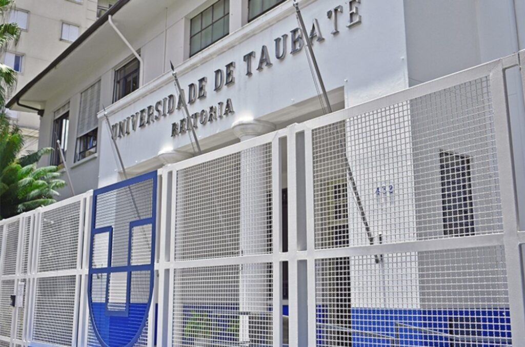 UNITAU abre seleção para mais de 15 vagas de professores