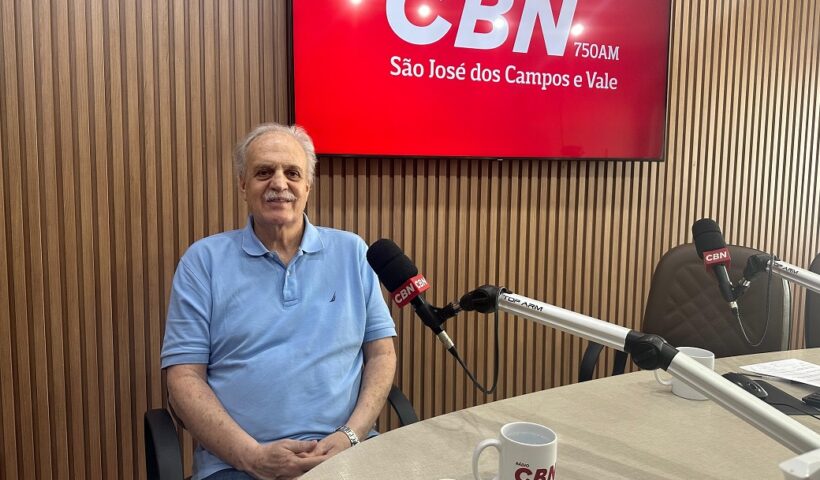 Queimadas no Brasil revelam ação de organização criminosa, diz climatologista Carlos Nobre