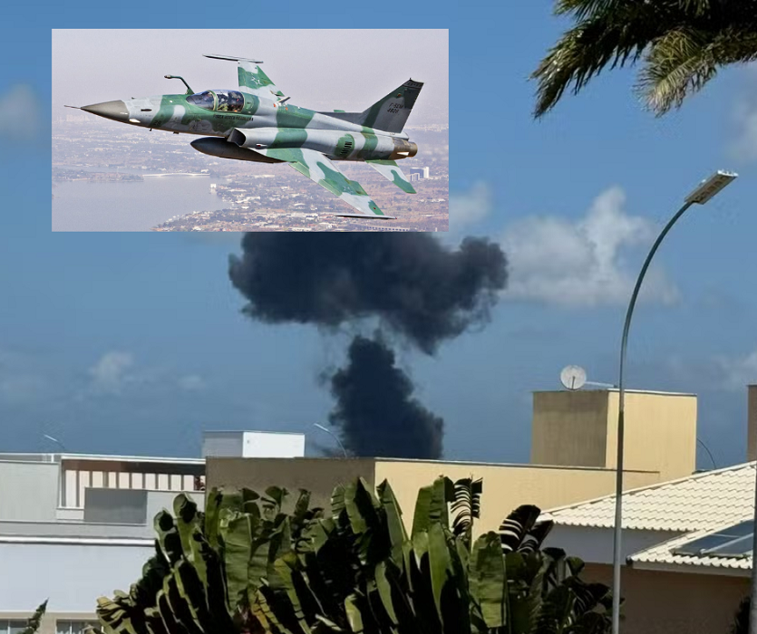 Aeronave da FAB cai em Natal, piloto sobrevive