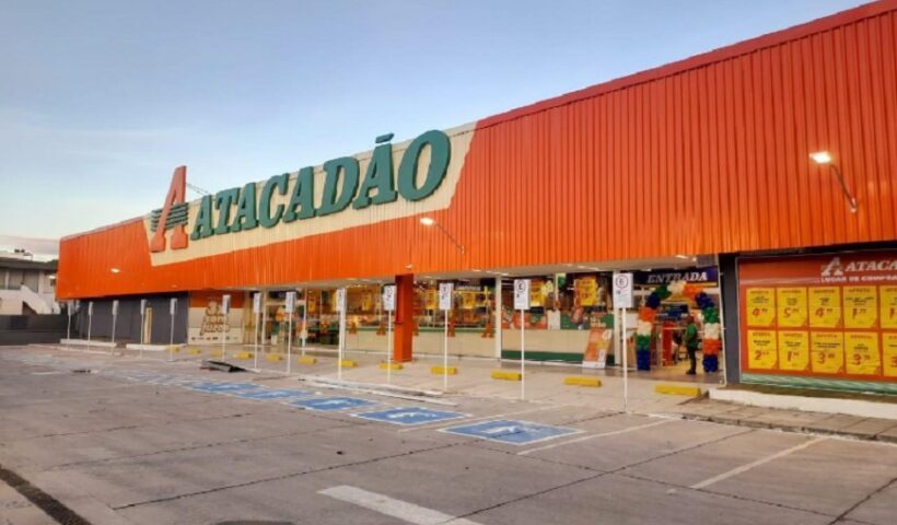 Atacadão oferece vagas de emprego em cidades do Vale do Paraíba