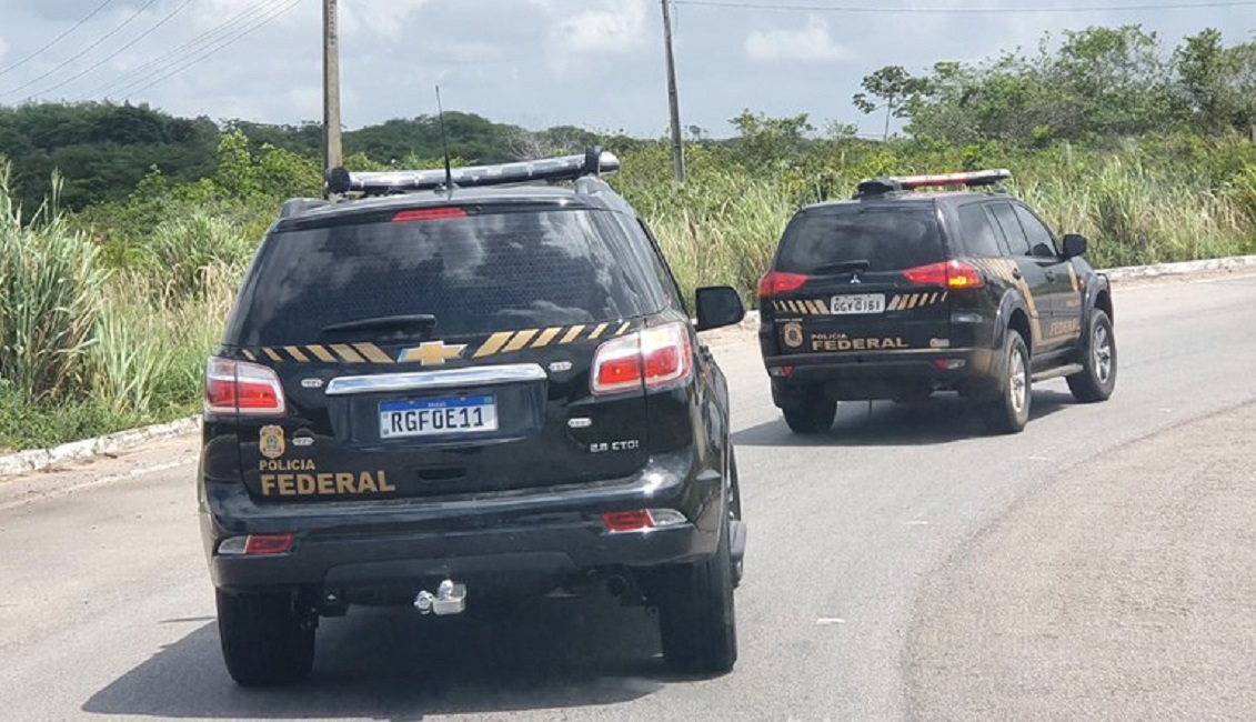 PF investiga fraude de R$ 500 mil em abastecimento de veículos oficiais no Vale do Paraíba
