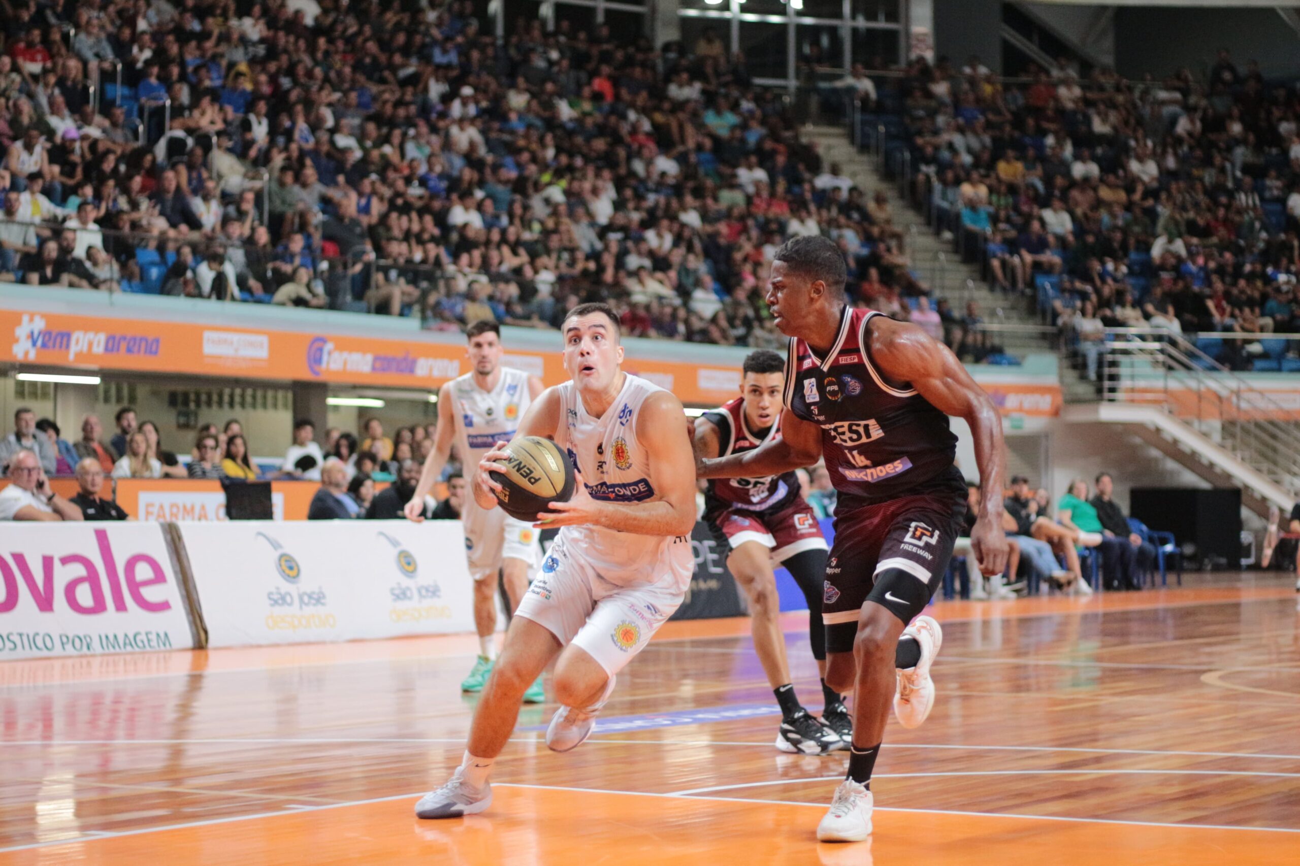 São José Basketball cometeu muitos erros individuais e saiu em desvantagem nas finais do Paulista