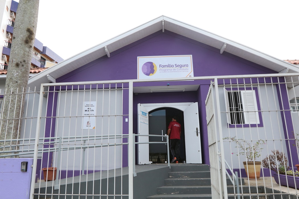 Patrulha Maria da Penha prende homem por descumprir medida protetiva em Jacareí