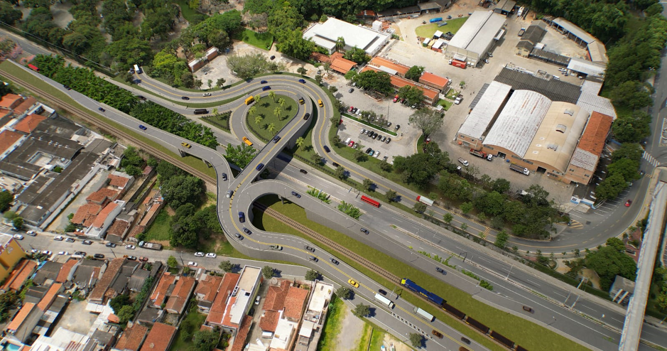 MRS Logística fala sobre início da construção de novo viaduto e passarela em Aparecida