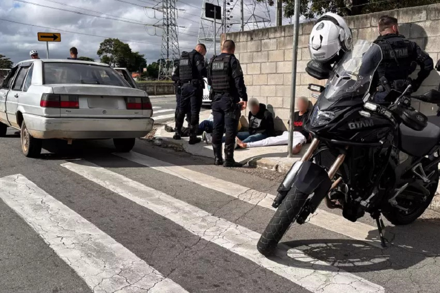 Agentes da GTAM de São José prendem o terceiro suspeito de roubar motocicleta no Vale do Sol