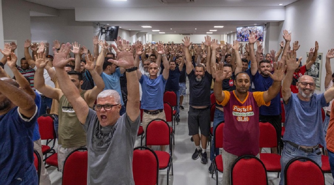 Trabalhadores aprovam propostas que serão apresentadas ao novo investidor da Avibras