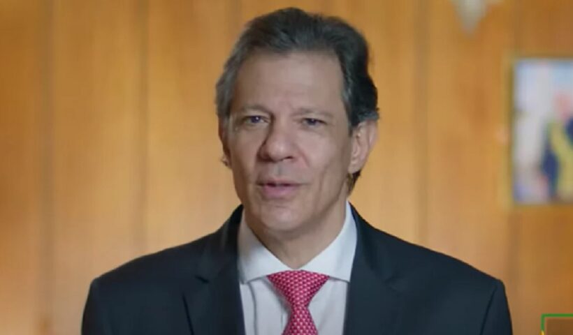 Isenção de IR para quem ganha até R$ 5 mil: saiba quando começa