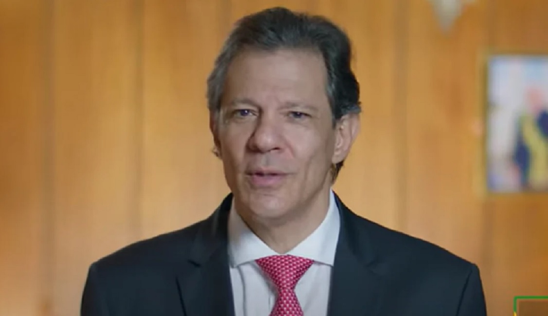 Isenção de IR para quem ganha até R$ 5 mil: saiba quando começa