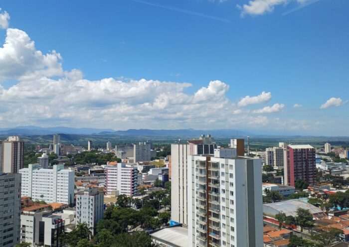 A semana será marcada por calor, tempo firme e máximas de até 35°C na Região Metropolitana do Vale do Paraíba (RMVale)